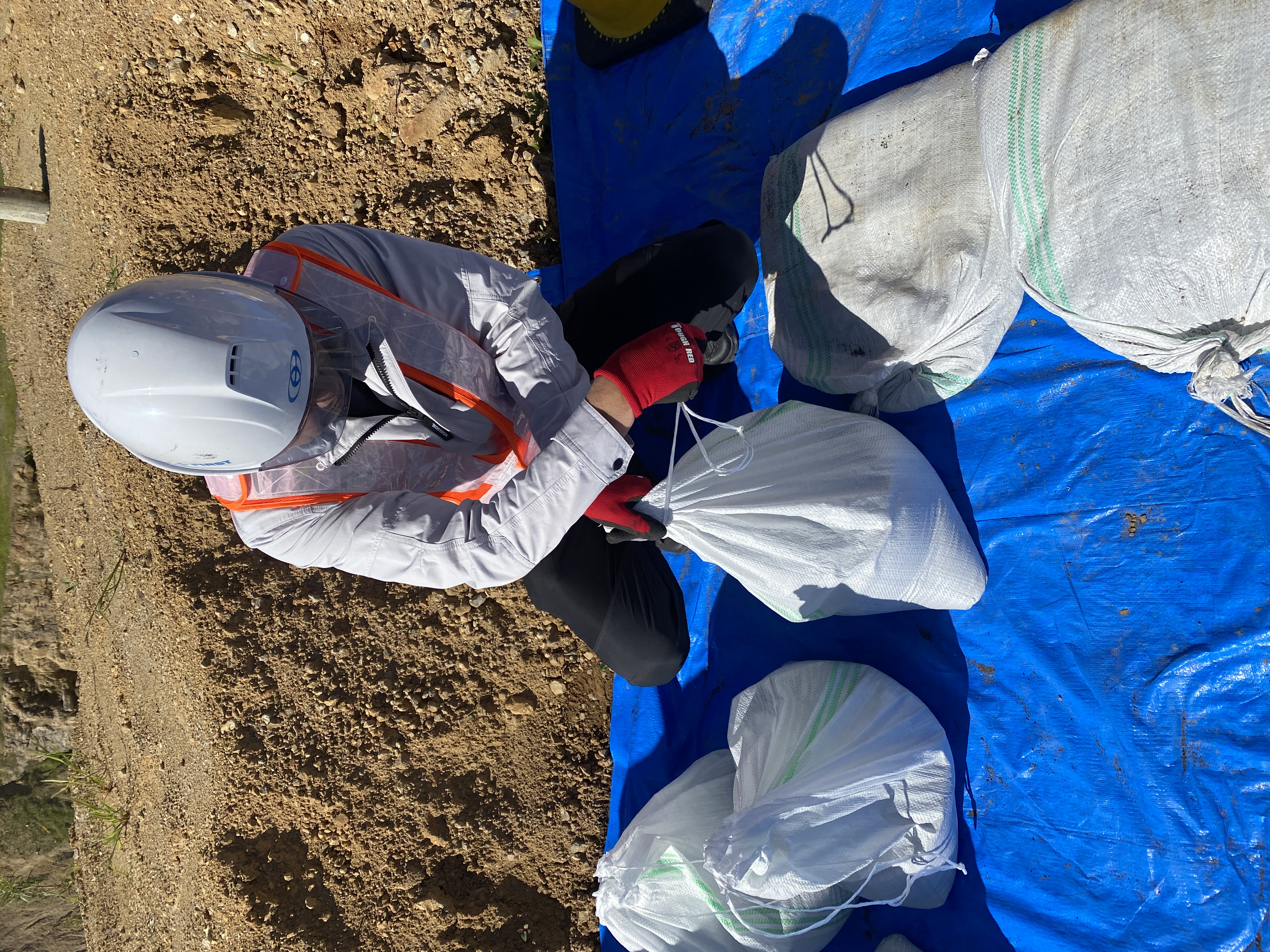 フランス市民防衛隊protection civileヘルメット（実物）